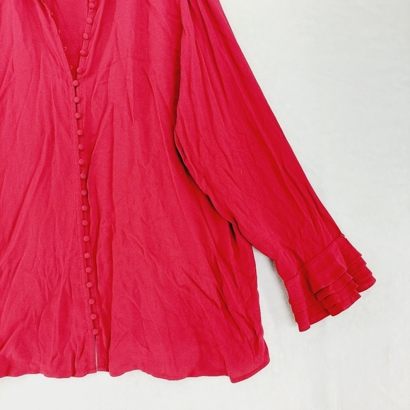 Soft Surroundings Sonnet Blouse Covered Button Ruffle Sleeve Red Shirt P3814 - Picture 3 of 8